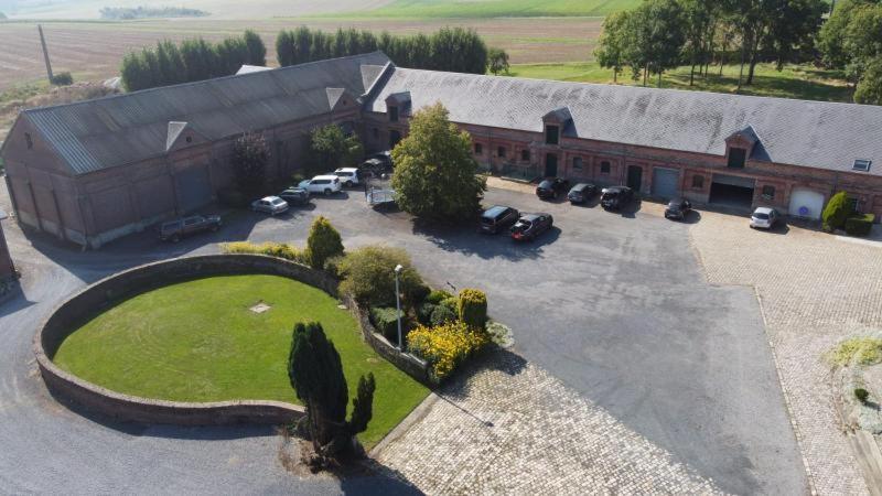 Ferme De Bonavis Bed & Breakfast Banteux Exterior photo
