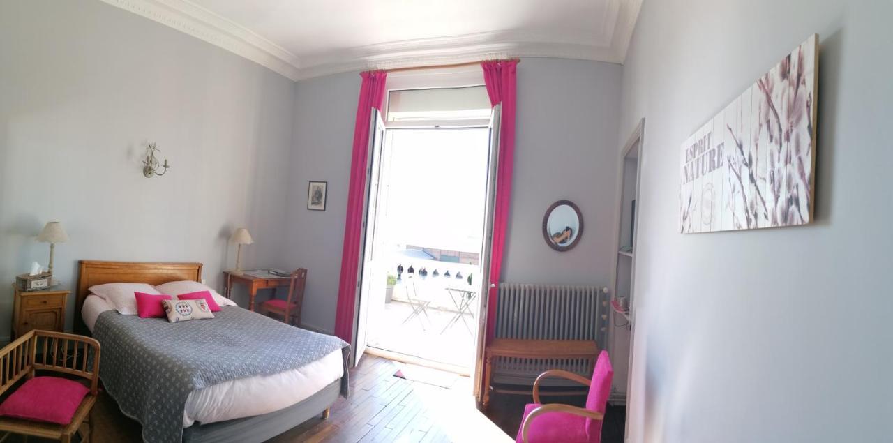 Ferme De Bonavis Bed & Breakfast Banteux Exterior photo