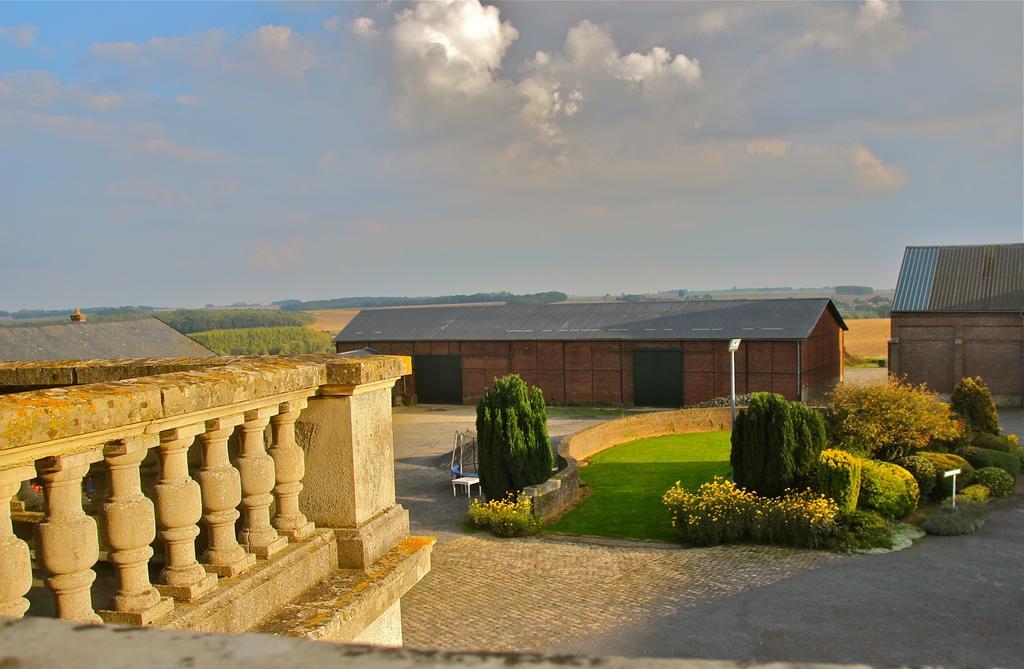 Ferme De Bonavis Bed & Breakfast Banteux Exterior photo