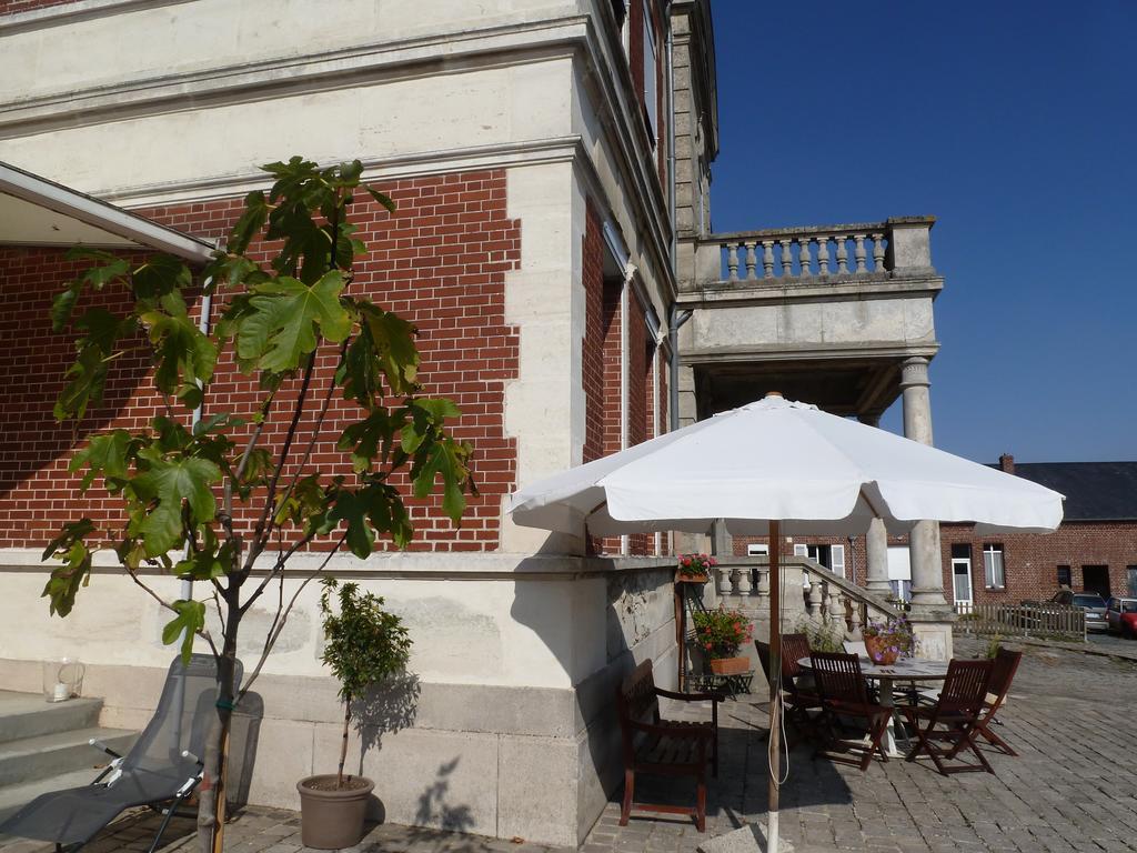 Ferme De Bonavis Bed & Breakfast Banteux Exterior photo