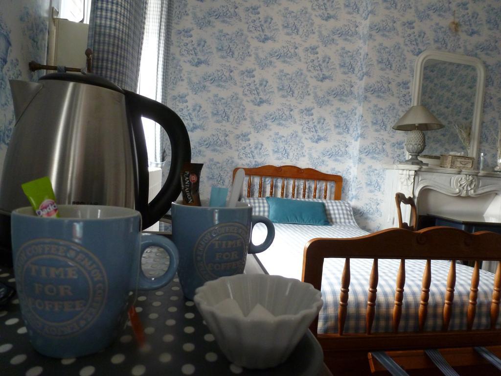 Ferme De Bonavis Bed & Breakfast Banteux Exterior photo